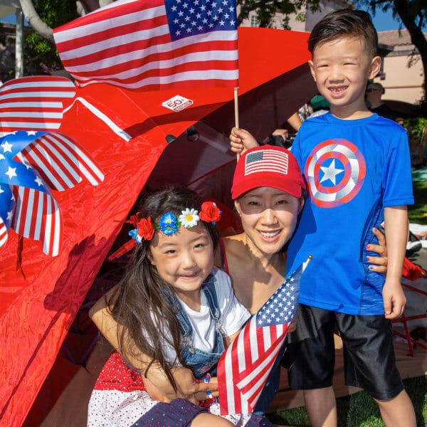 Parade 3 Parade Photo #4